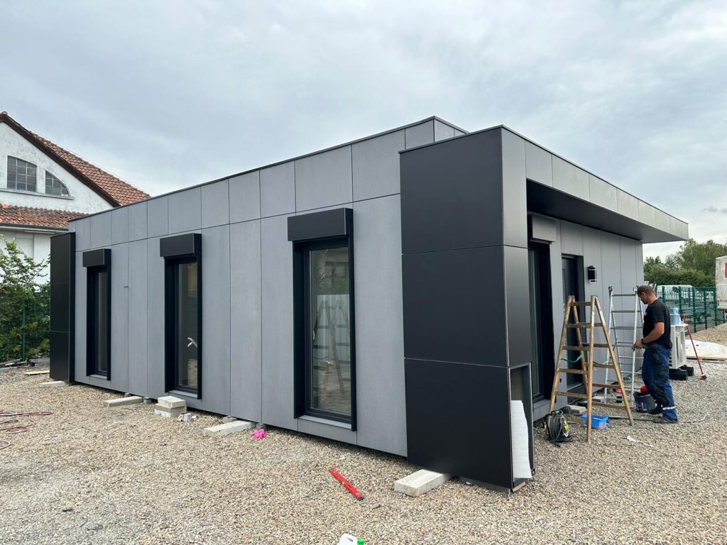 Tiny Flat